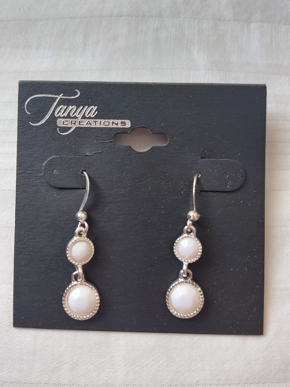 Tanya Creations White & Silver Drop Earrings NWT